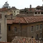 Bb Il Re Reginella Róma
