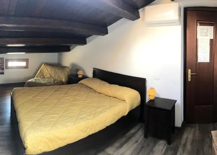 Πανσιόν Bb Il Re Reginella
