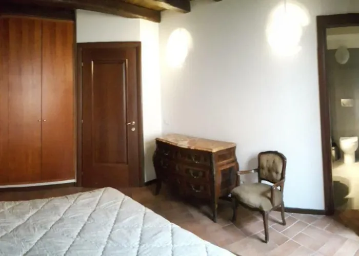 Bb Il Re Reginella Πανσιόν 4*